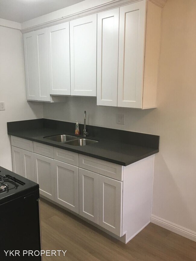 Foto del edificio - 411-421 Witmer St