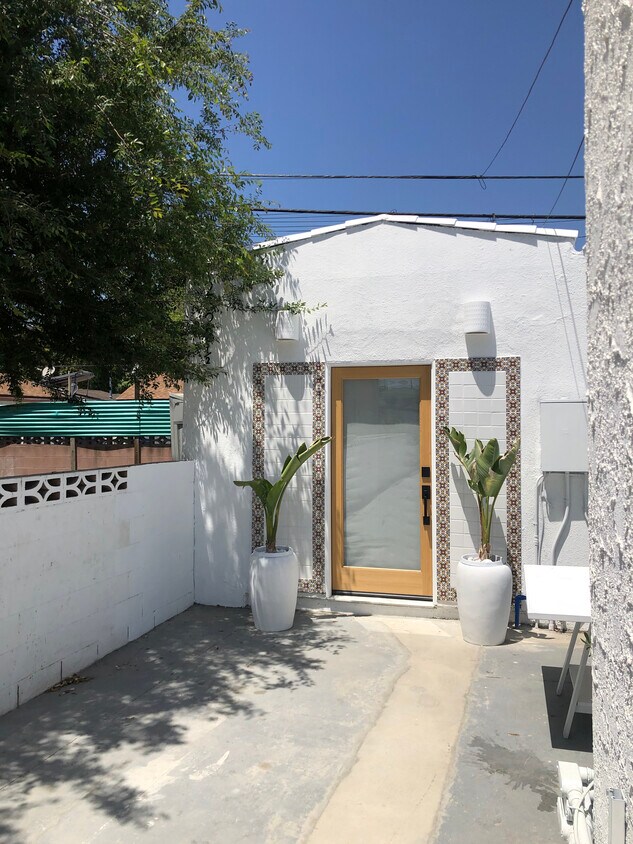 Primary Photo - 2823 Allesandro St