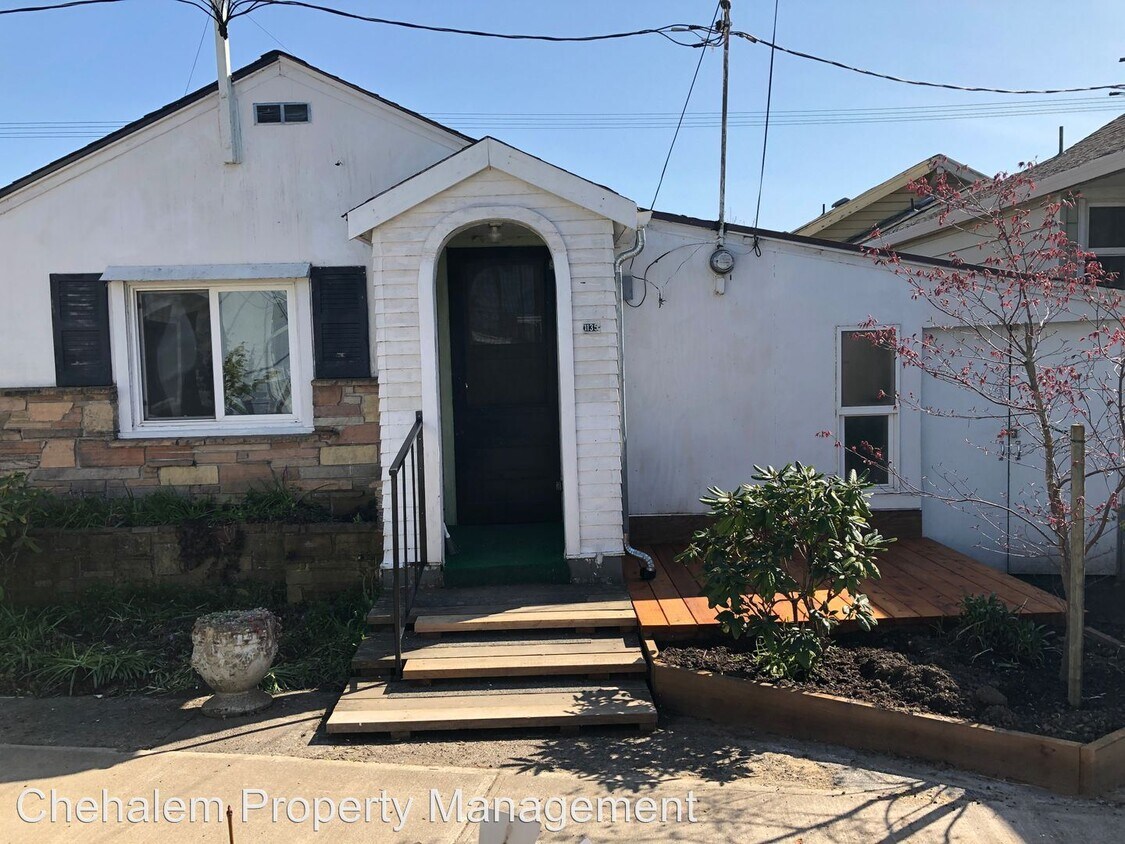 Primary Photo - 1 br, 1 bath House - 1135 NE Baker St.