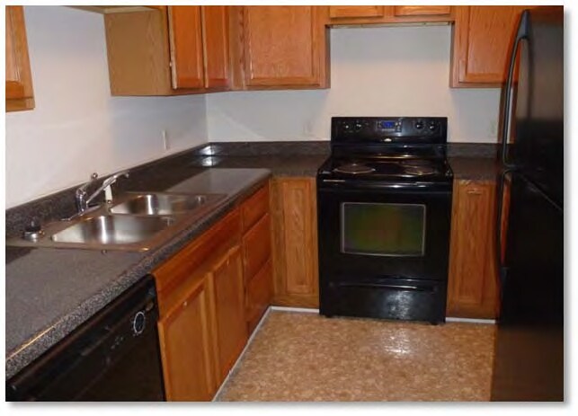 Building Photo - 1159 Mechanics Way