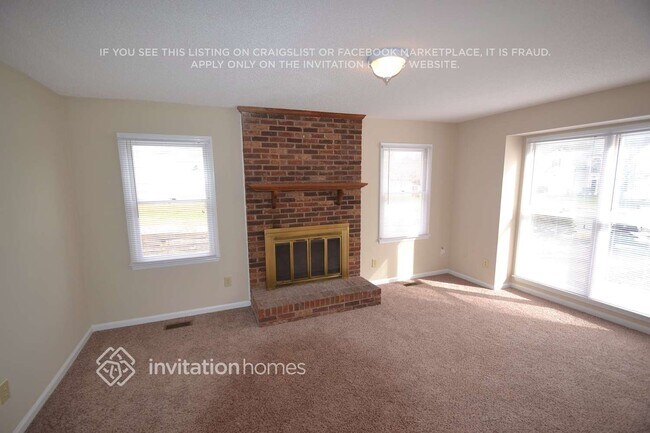 Foto del edificio - 2329 Century Oaks Ln