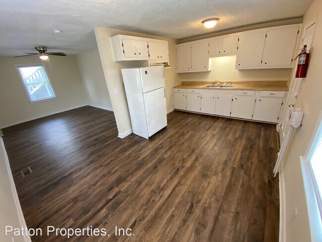 Building Photo - 3 br, 1 bath House - 421 Wildwood Ave.