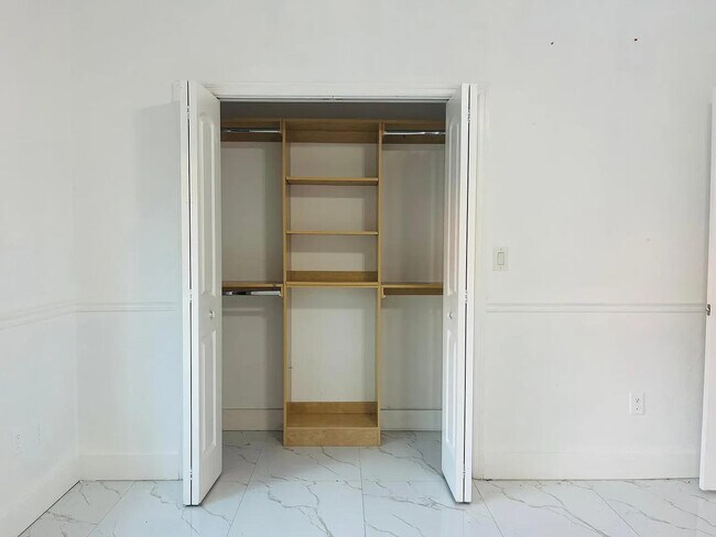 Foto del edificio - 16400 NW 82nd Ct