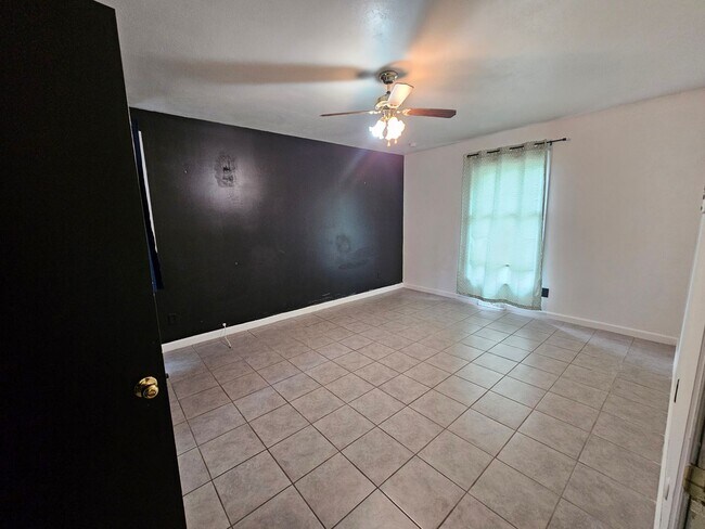 Foto del edificio - 4 Bedroom