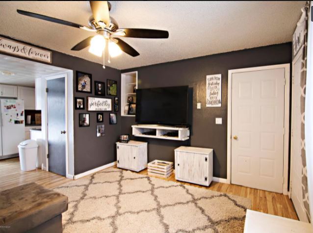 Building Photo - 2373 Mahogany Cir