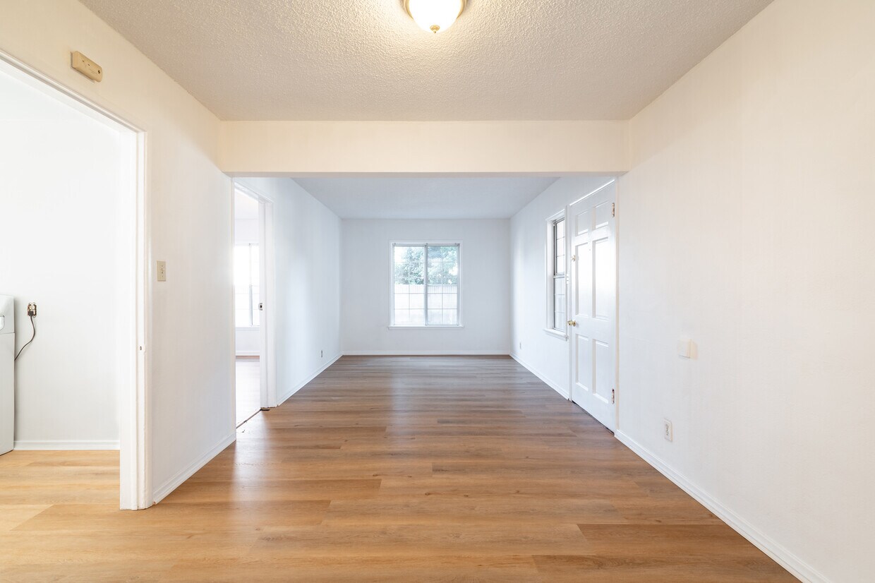 Foto principal - 1885 Chestnut Avenue