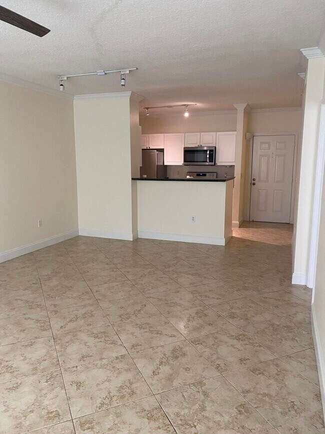 Foto del edificio - 580 S Sapodilla Ave