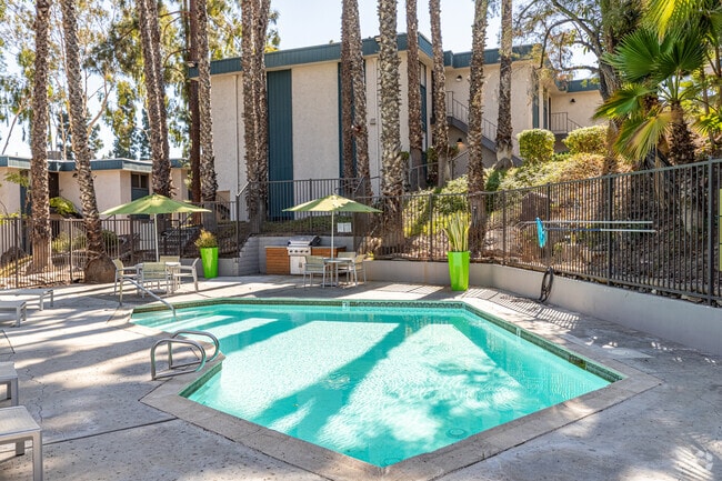 Building Photo - Trolley Palm