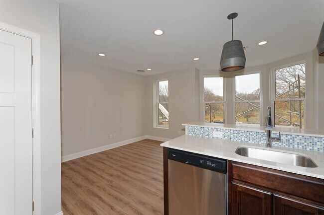 Foto del edificio - 536 Madison Ave