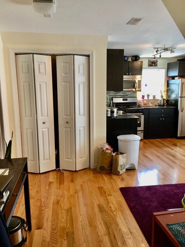 Foto principal - 54 Beacon St