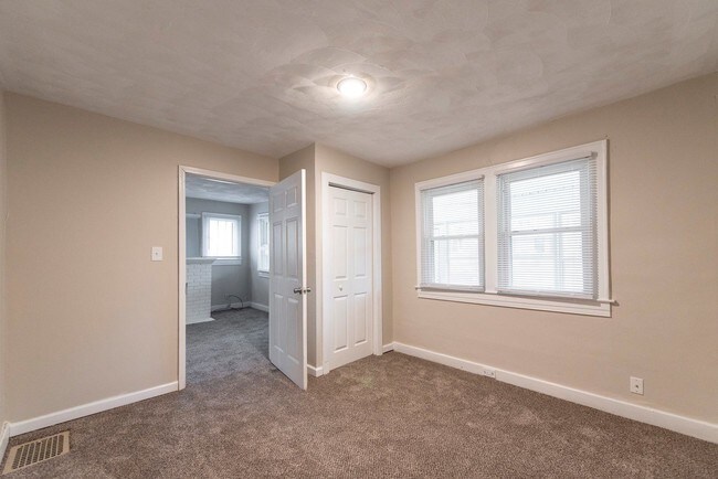 Foto del edificio - 3 br, 1 bath House - 813 S. 42nd Street
