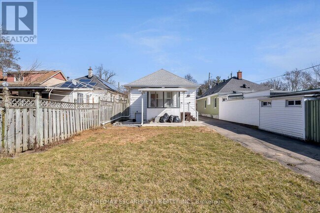 Photo du bâtiment - 229 Geneva St