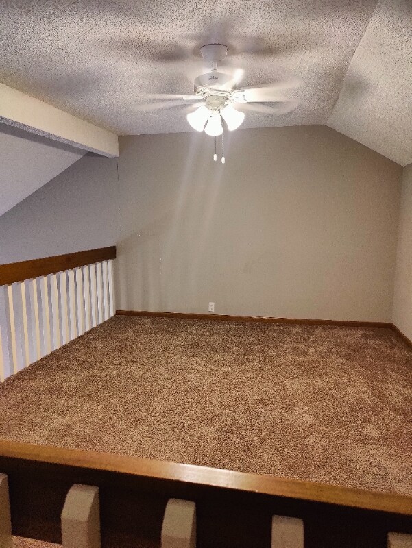 Foto del edificio - 1354 NW Jefferson Ct