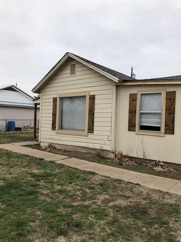 Building Photo - 1642 Poplar St