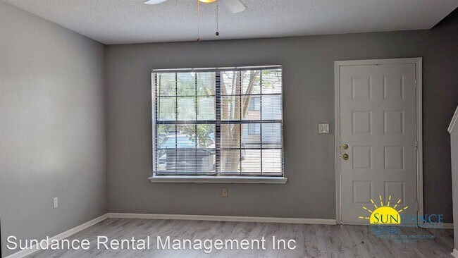 Foto del edificio - 2 br, 1.5 bath House - 217 Oak Street SE U...