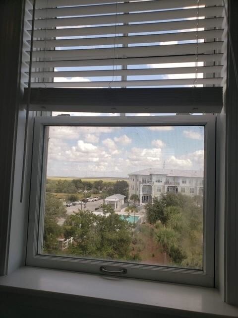 Foto del edificio - 30 Waterfront Dr
