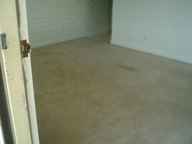 Building Photo - 206 Chalcocite St