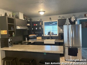 Foto del edificio - 3058 Westview Dr