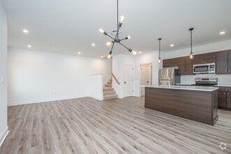 Building Photo - 15 High Street Residences