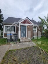 Building Photo - 1212 Evans Ave W