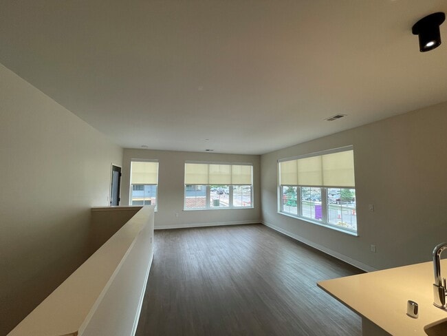 ¡Las casas adosadas abrirán sus puertas el 1 de septiembre de 2026! - North End