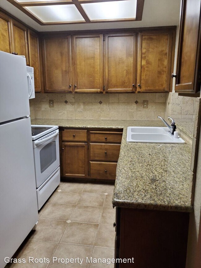 Building Photo - 2 br, 2 bath House - 712 Dorothy Way,