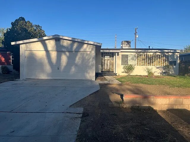 Foto del edificio - West Lancaster, CA home