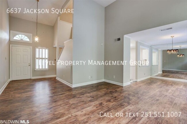Foto del edificio - 6637 Jackson Square