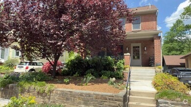 Building Photo - 807 Richmond Ave