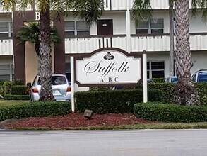 Building Photo - 39 Suffolk F