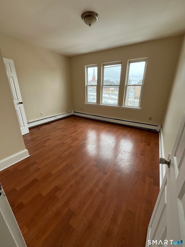 Foto del edificio - 45 S Whiting St