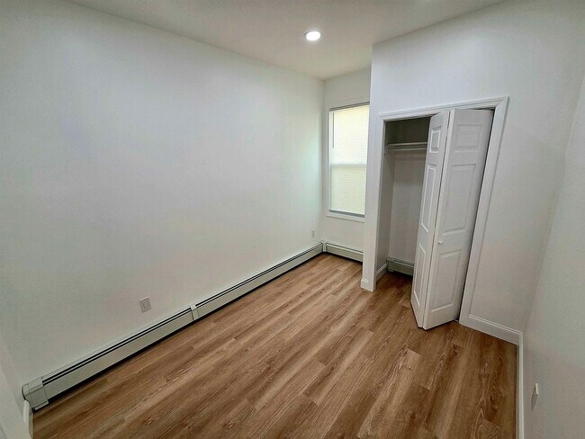 Foto del edificio - 129 W 27th St