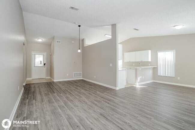 Foto del edificio - 1510 Oak Hill Trail, Four Corners, FL 34747