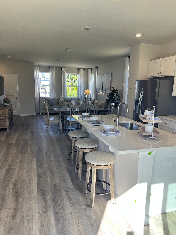 Foto del edificio - 28 Bay Breeze Dr