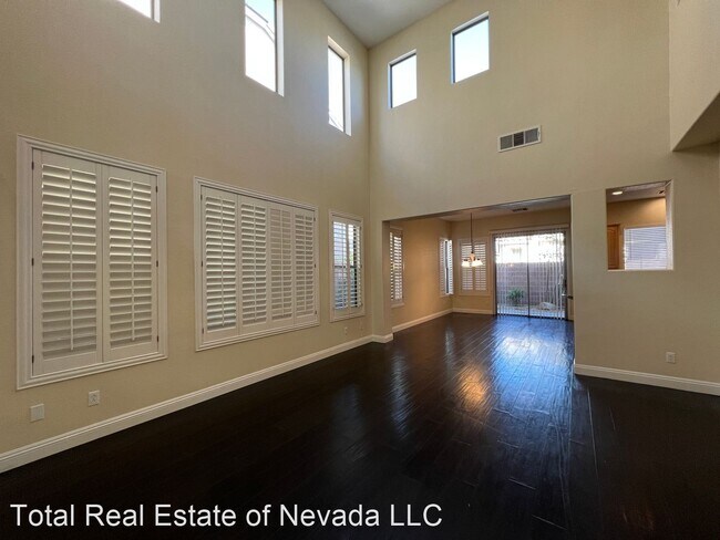 Foto del edificio - 3 br, 2.5 bath House - 2416 Radio City St