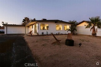 Building Photo - 61495 La Jolla Dr