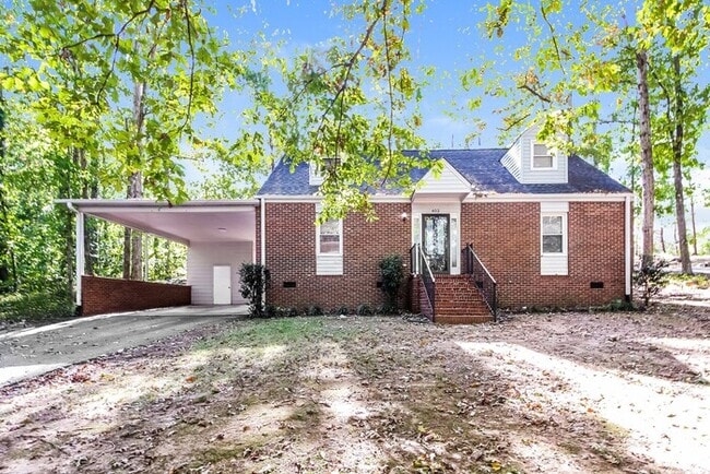 Building Photo - 402 Roosevelt Dr