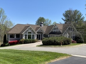 Building Photo - 65 Orvis Stone Cir
