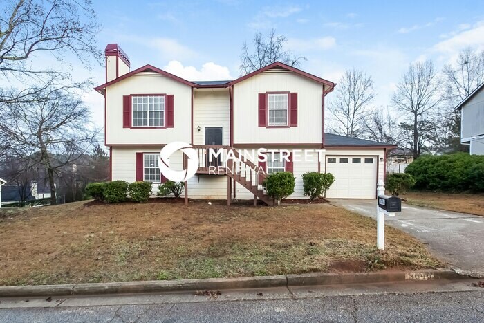 Foto principal - 4 Bedroom Pet-Friendly Home in Decatur, GA...