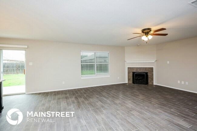 Building Photo - 7153 Little Mohican Dr
