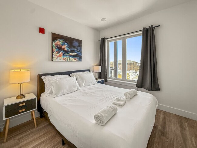 Foto del edificio - 2400 E Huntingdon St