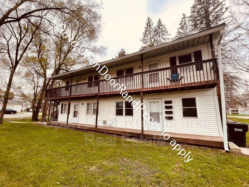 411 E Quincy St Unit Apt 101, Garrett, IN 46738 Condo for Rent in