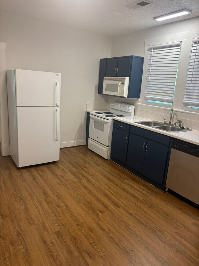 Foto del edificio - 1821 17th Ave