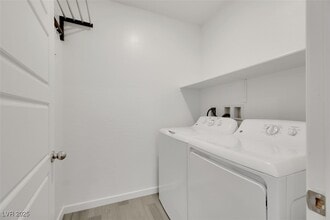 Building Photo - 274 Luna Valley Wy