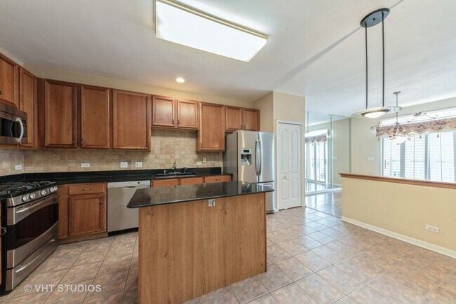 Building Photo - 148 Fulbright Ln