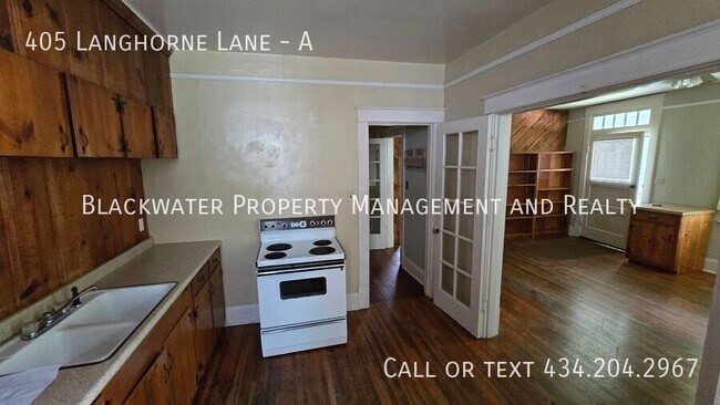Foto del edificio - 405 Langhorne Ln
