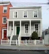 Building Photo - 234 2nd St
