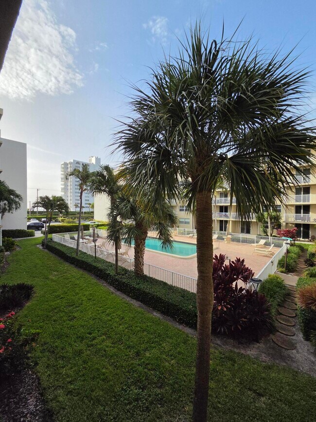 Foto del edificio - 2929 S Ocean Blvd