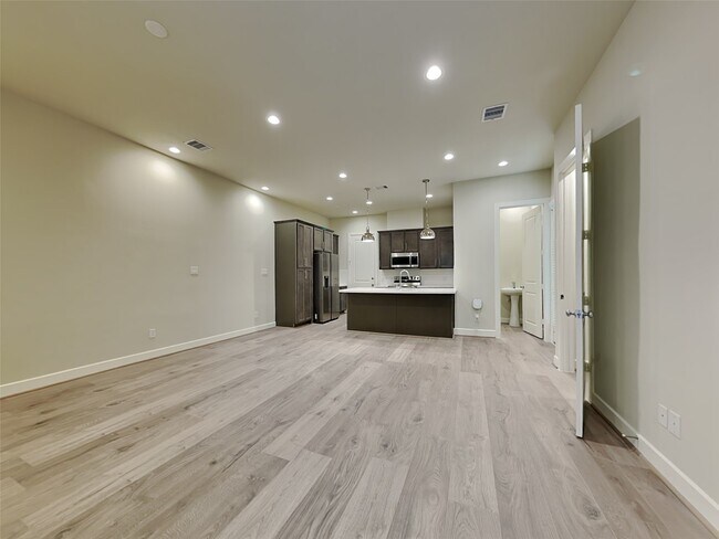 Foto del edificio - 2609 James Madison Way