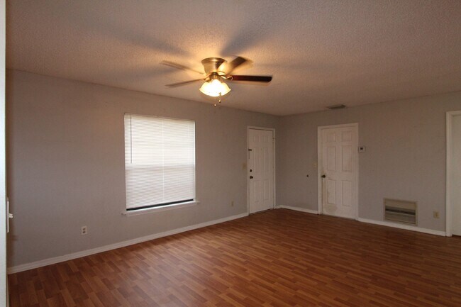 Foto del edificio - Beautiful 3B/2B Home in Minneola!